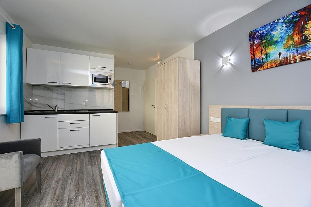 City-Hotel Zuffenhausen - Apartments Stuttgart Zewnętrze zdjęcie