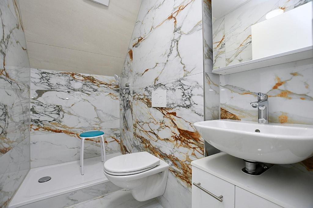 City-Hotel Zuffenhausen - Apartments Stuttgart Zewnętrze zdjęcie